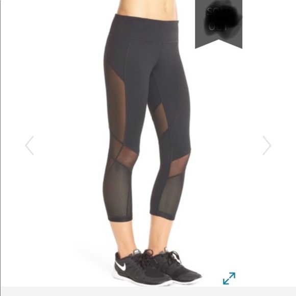 Zella Pants - Zella Crop Black Legging NWT Mesh Panels Size XL